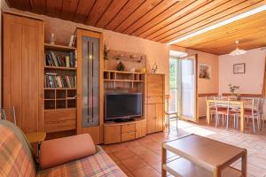 Lukčeva domačija počitniška hiša - Happy Rentals