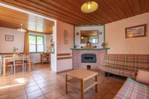 Lukčeva domačija počitniška hiša - Happy Rentals