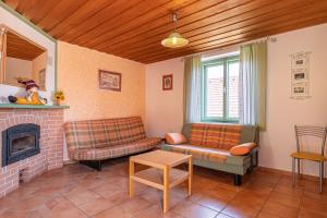 Lukčeva domačija počitniška hiša - Happy Rentals