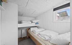 Nice Home In Munkebo With Wifi