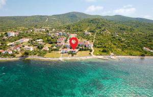 Amazing Apartment In Dobropoljana