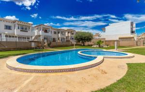 Cozy Apartment In Orihuela With Wifi