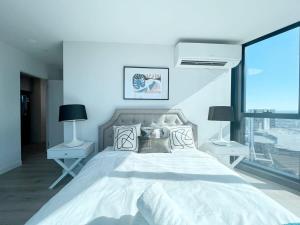 Beautiful 4B3B CBD Melbourne apartment Free WIFI