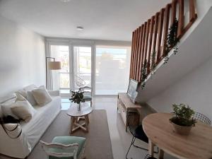 Duplex con cochera gratuita, gimnasio y jacuzzi