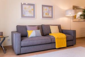 DUPLEX SEA VIEW. Near beaches and town center.