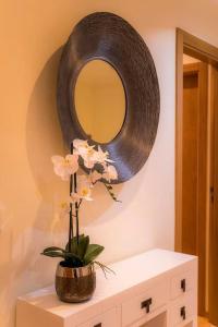 DUPLEX SEA VIEW. Near beaches and town center.