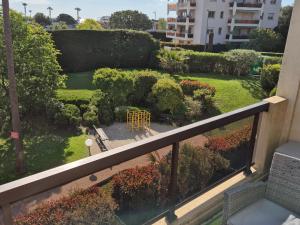 Superbe T2 - 200m de la mer - Piscine - Parking