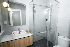 Phòng Gia Đình Loại Sang (Deluxe Family)