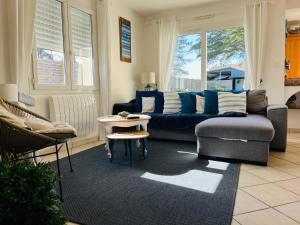 Maisons de vacances Le 4 Maison de charme proche de la plage wifi : photos des chambres