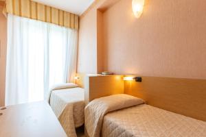 Budget Twin Room room in Hotel Metropole