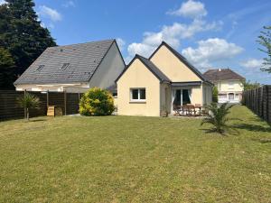 Maisons de vacances Le 4 Maison de charme proche de la plage wifi : photos des chambres