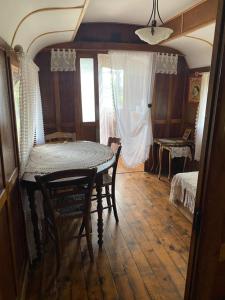 Campings Roulottes : photos des chambres