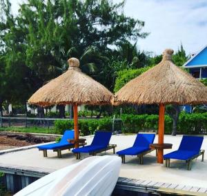 Hidden Gem Cabana
