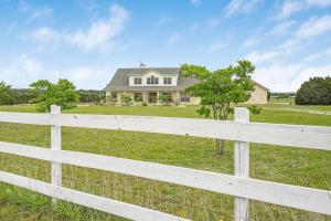 Family Ranch on 14 Acres Wiffle Ball & Disc Golf