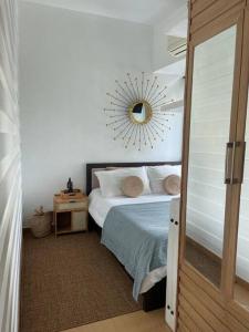 Solana in Avant BGC parking with fee