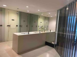 Solana in Avant BGC parking with fee