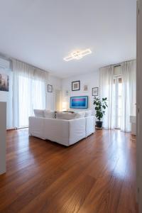 Perugino Home