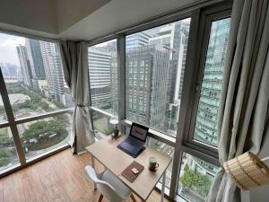 Tarzan in the City! in Avant BGC parking with fee