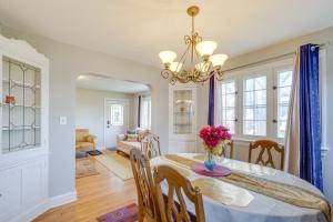 Inviting Vacation Home 2 Mi to Mill Creek Falls!