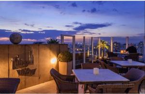 INTERNATiONAL PLAZA PAULISTA JARDINS ROOFTOT THE VIEW