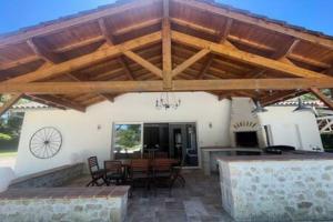 Villas Belle dependance avec piscine : photos des chambres