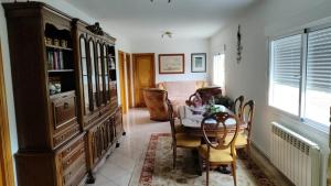 Spacious House with Garden in Touro – Family-Friendly