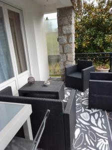 Spacious and cosy 80 m house located in Séné