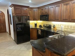 Casa Blanca C306 Pet Friendly Ocean View Retreat