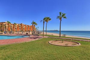 Princesa A101 Fresh Remodel, Directly on the Beach