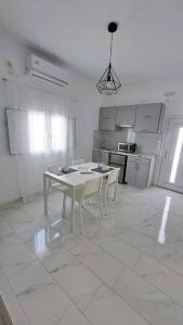 Lava Guesthouse Prive