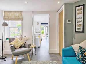 Four Priory Road, Chichester