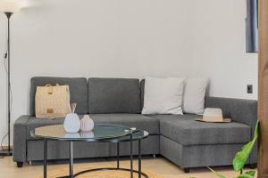 Lavris Seaside Apartment