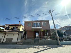 Nikos Holidays Apartment 1