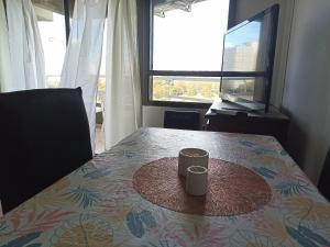 Departamento Plaza Moreno con balcón