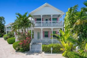 Isla Key Lychee - Waterfront Boutique Resort, Island Paradise, Prime Location