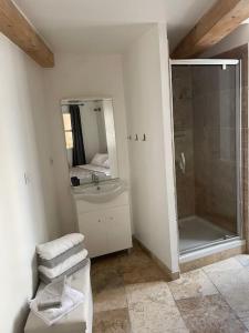 Appartements Appartement a 10 min de St Remy : photos des chambres