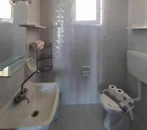 Vasilopoulos Estate II