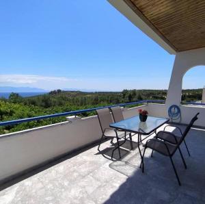 Vasilopoulos Estate II