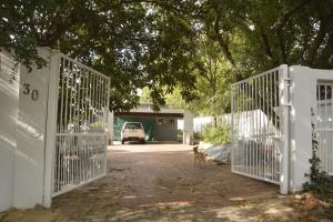 Pender House Cottage Melrose