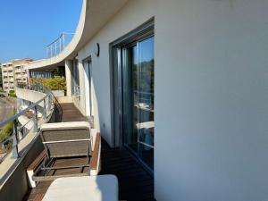 Appartements Le Haut de la Vague : photos des chambres