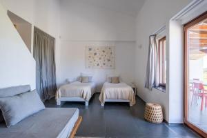 Casa Vale da Rosa- August checkins and checkouts on Saturday