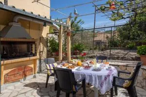 Cozy Village Nest - Asproyerakáta