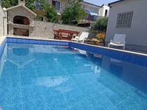 Apartman, Podgorska 7 - Francikovac