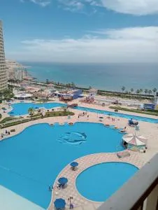 اهرامات بورتو السخنه 5 - Suez