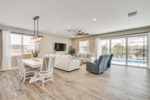 Punta Gorda Paradise Pool and Outdoor Kitchen!
