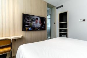 The Rixx Ben Thanh Tower - The One Saigon