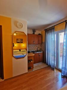 Beach apartment studio Roza Biograd - Premium location