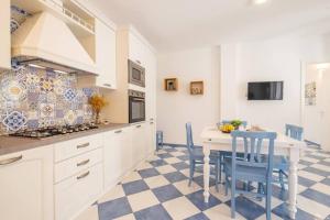 Belvedere Apartments A