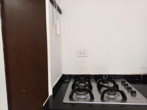 Alquilan habitaciones gaira cra 4 calle 9 gaira Av principal del Rodadero