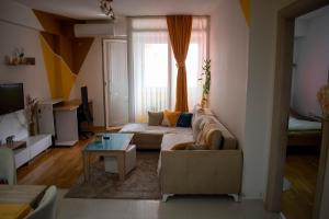 B&M Apartment